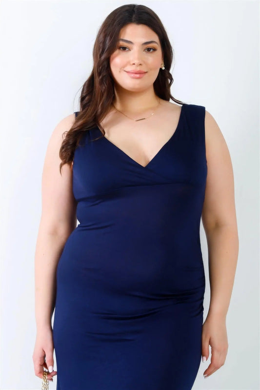 Plus V-neck Sleeveless Maxi Dress - Mr Lou’s Place