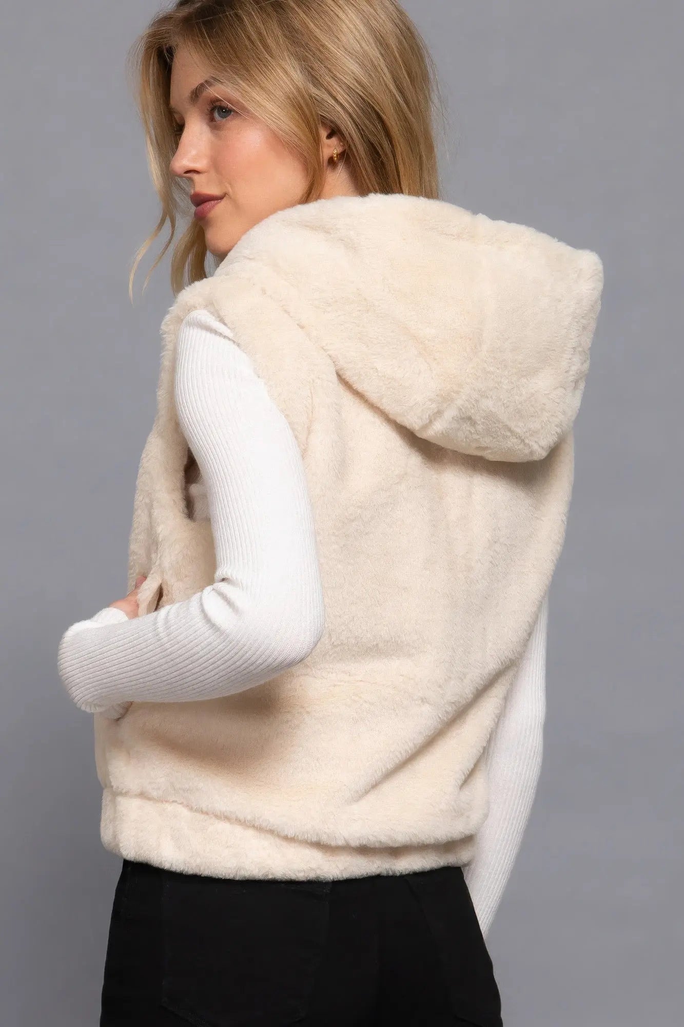 Hoodie Faux Fur Vest - Mr Lou’s Place