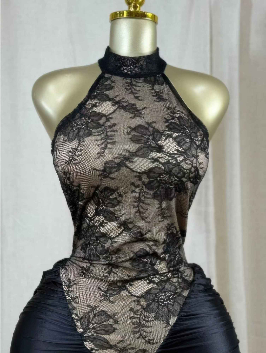 Crimson Lace Hourglass Dress - Mr Lou’s Place