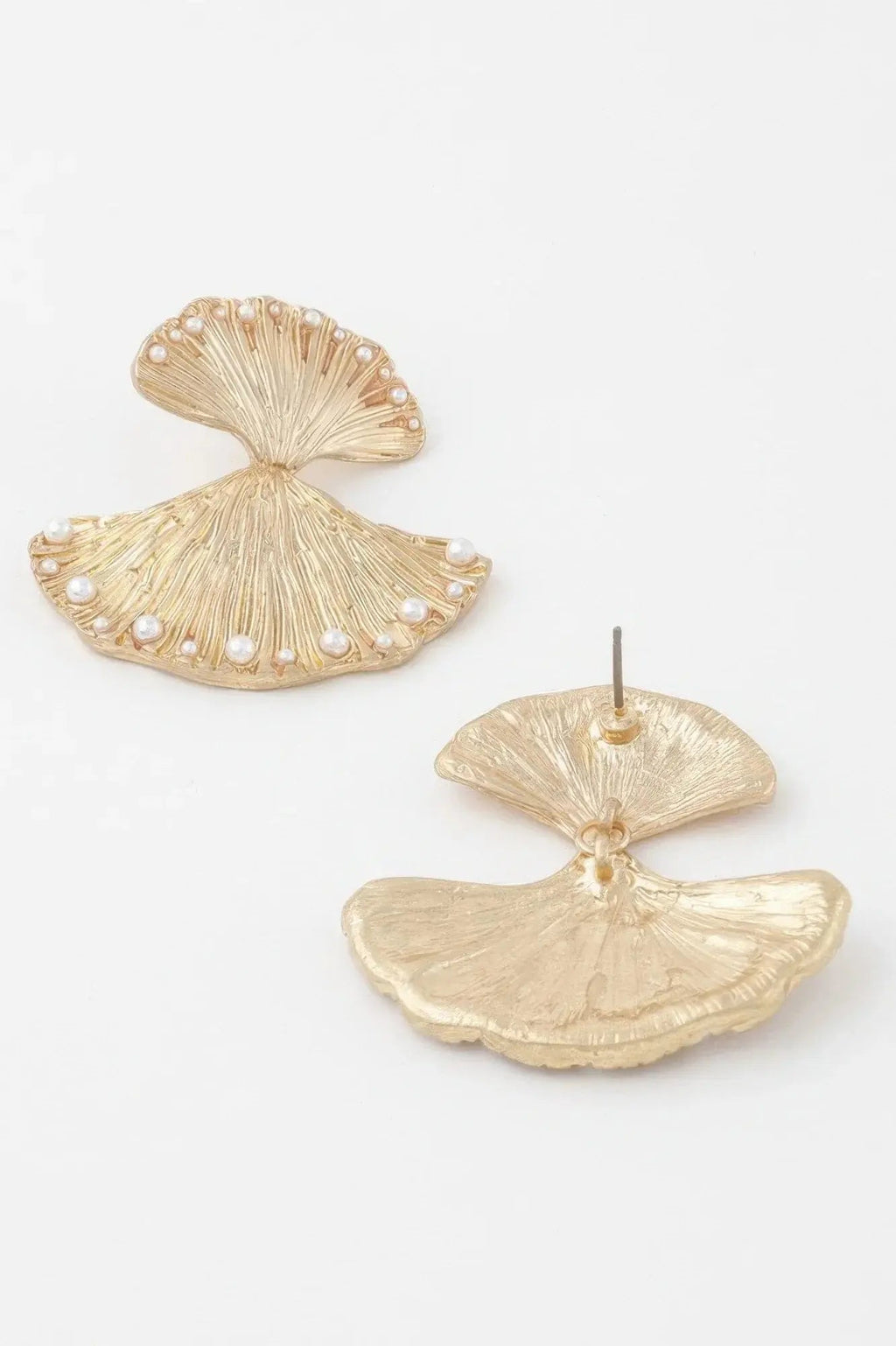 Double Pearl Clam Earrings - Mr Lou’s Place