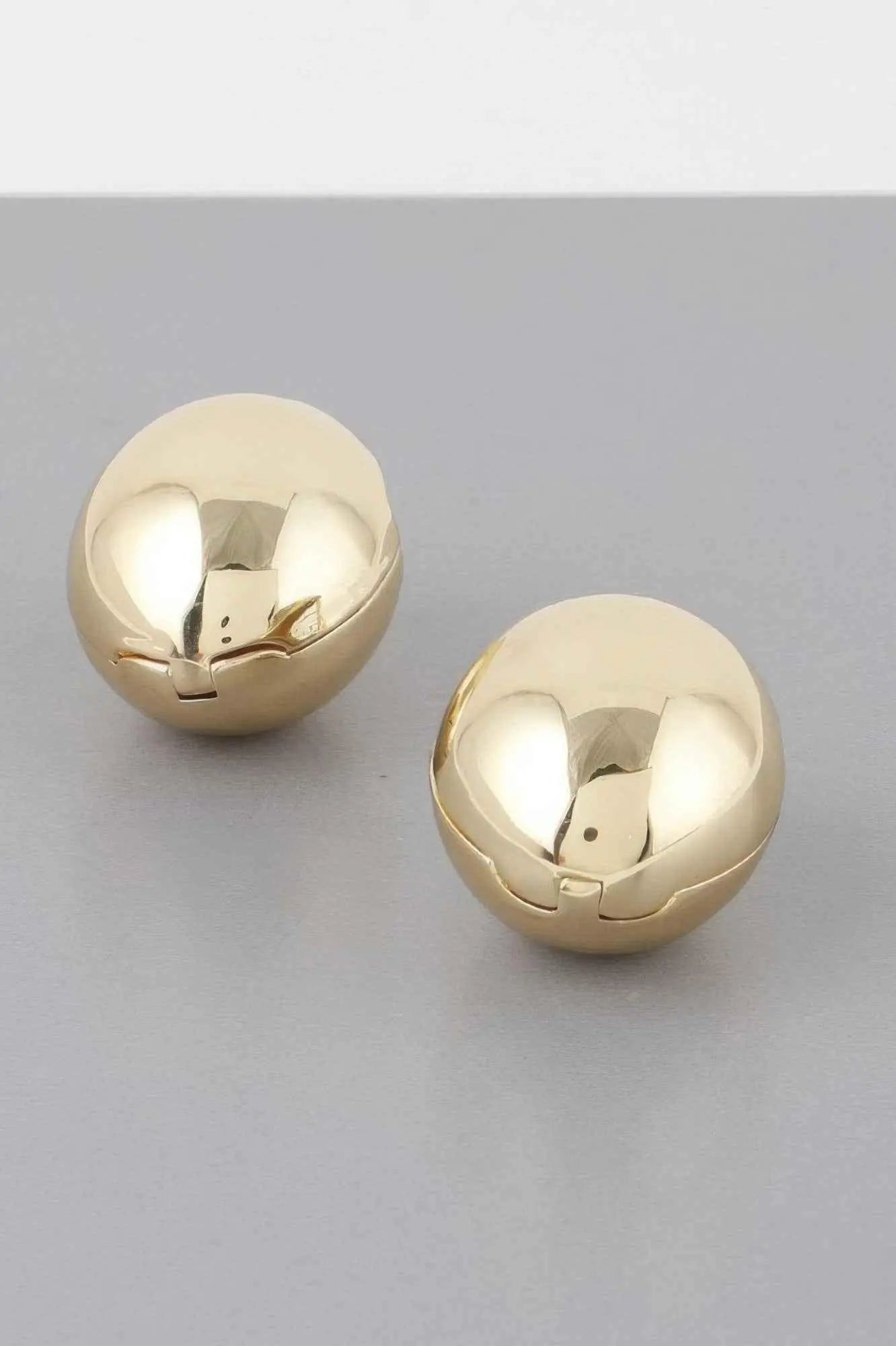 Empty Shell Clasp Earrings - Mr Lou’s Place