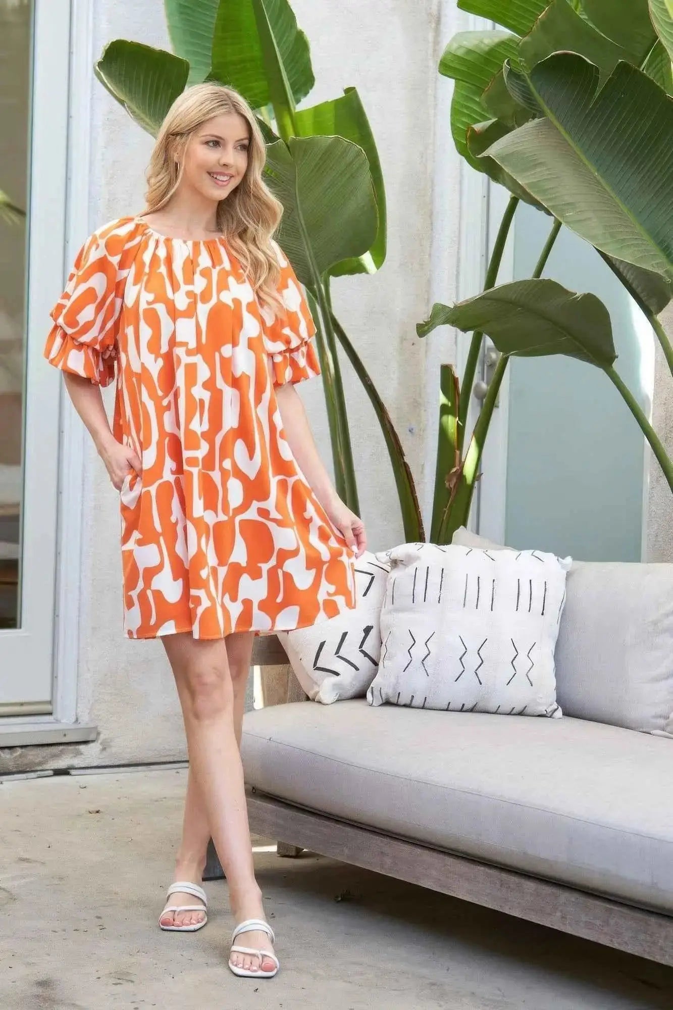 Geometric Print Loose Fit Mini Dress With Gathered Balloon Sleeves - Mr Lou’s Place