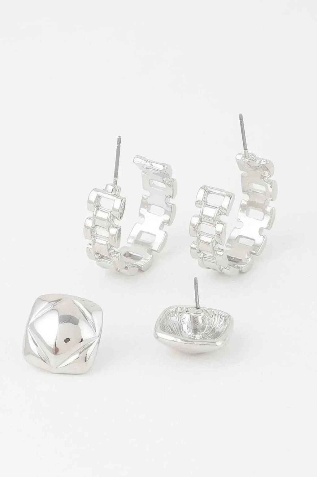 Gold Link Cuff Earrings Set - Mr Lou’s Place