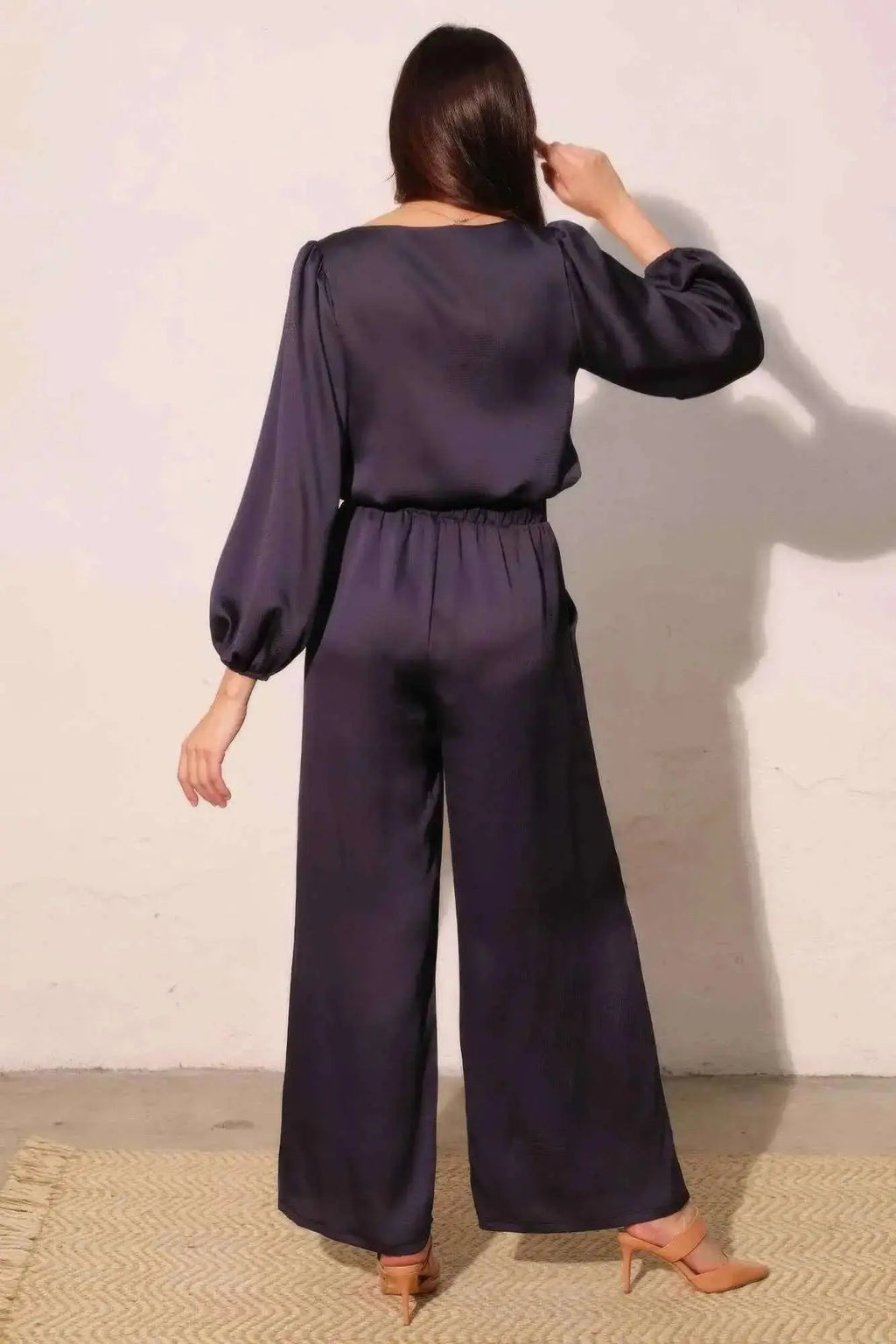 Hammered Satin Long Sleeve Crop Top - Mr Lou’s Place