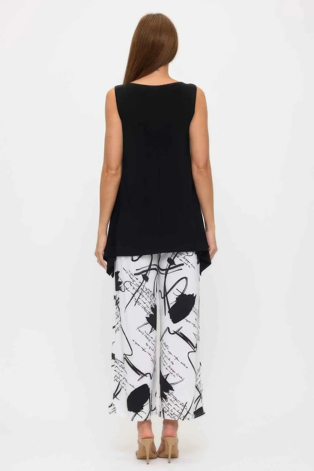 Hit Boat Neck Shark Bite Tank Tunic - Mr Lou’s Place