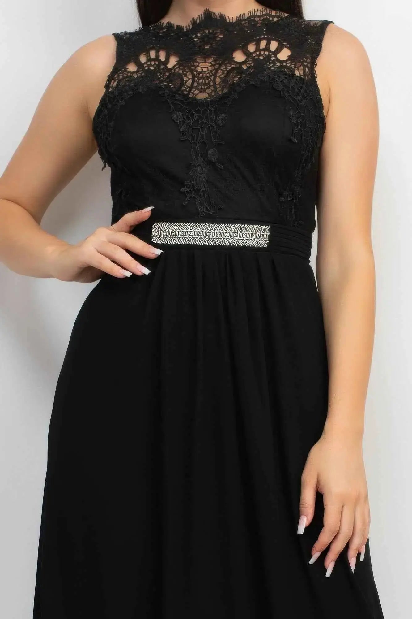 Jewel Waist - tie Lace Maxi Dress - Mr Lou’s Place