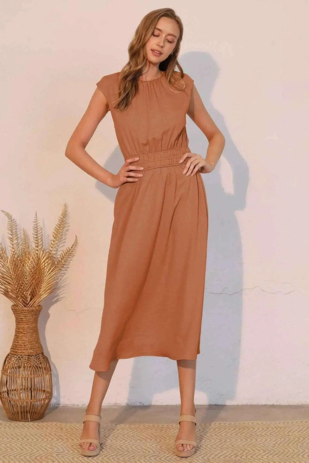 Matte Crepe Ruched Elastic Midi Dress - Mr Lou’s Place
