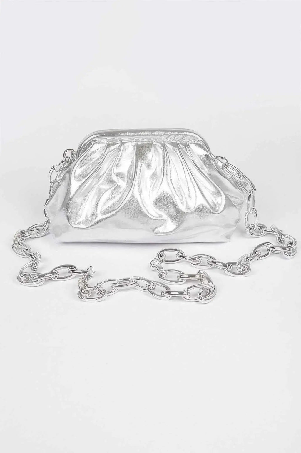 Metallic Pouch W Ccb Resin Chain - Mr Lou’s Place