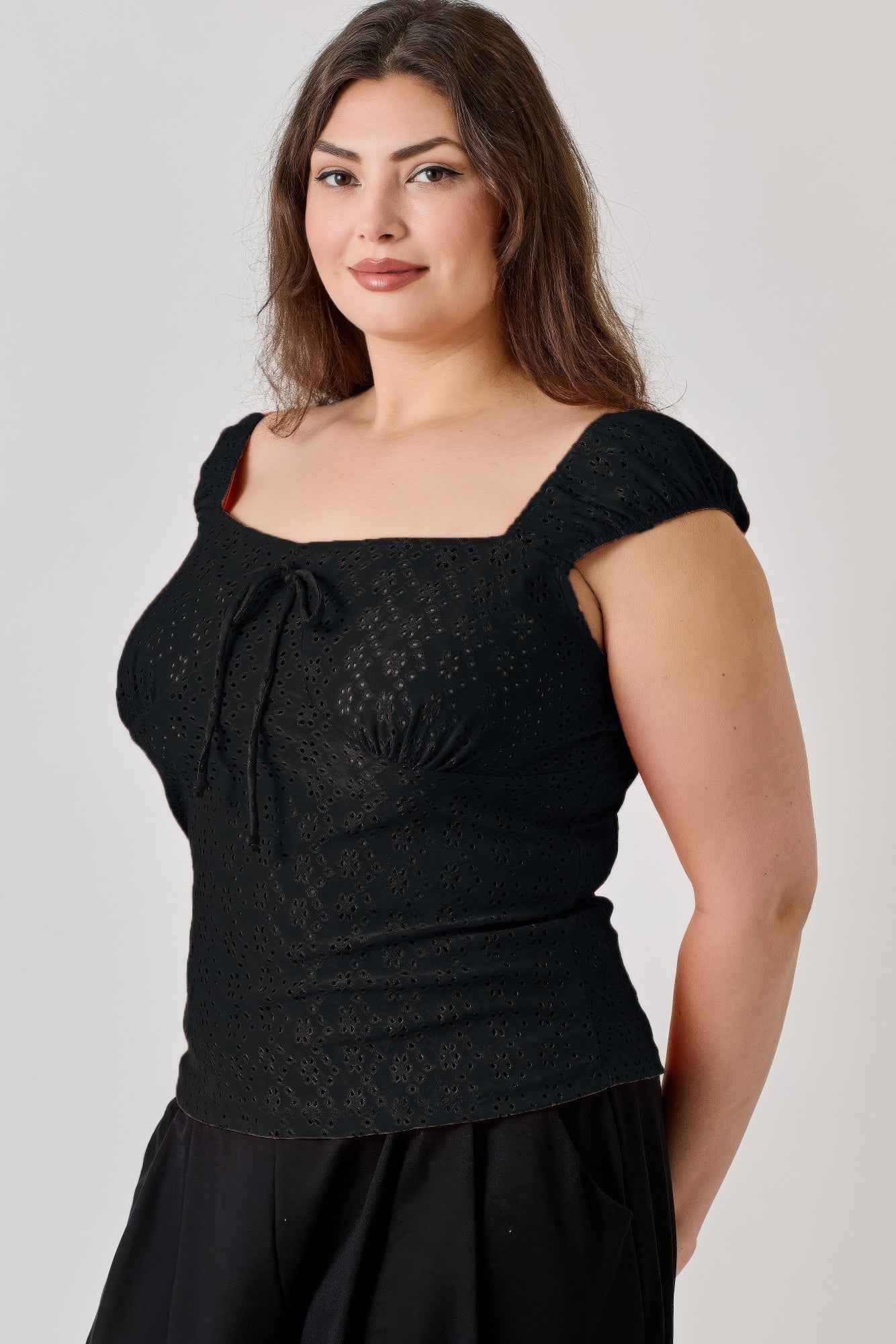Plus Size Knit Eyelet Cap Sleeve Top - Mr Lou’s Place