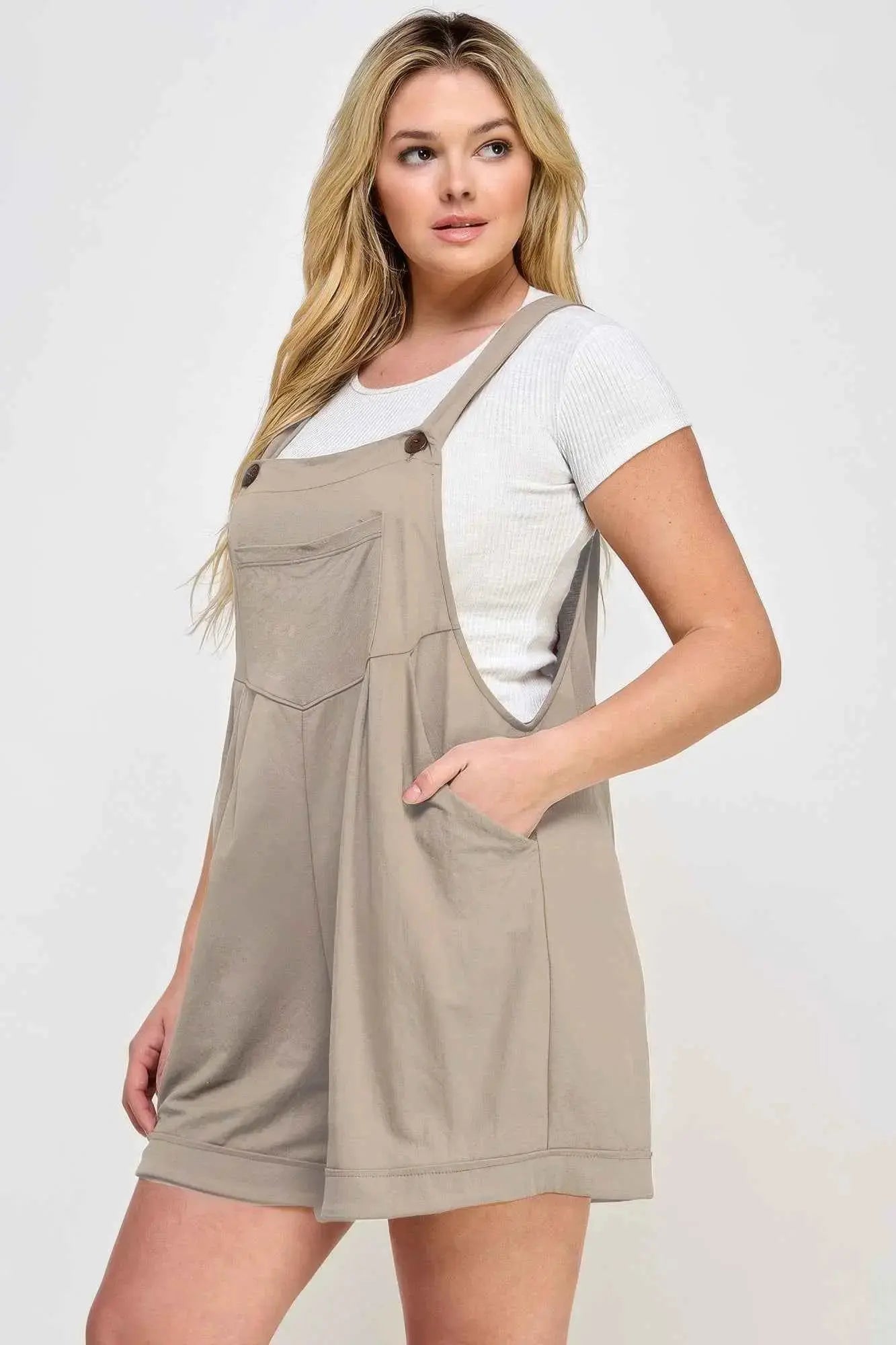 Plus Size Knit Linen Pleated Overall Shorts - Mr Lou’s Place