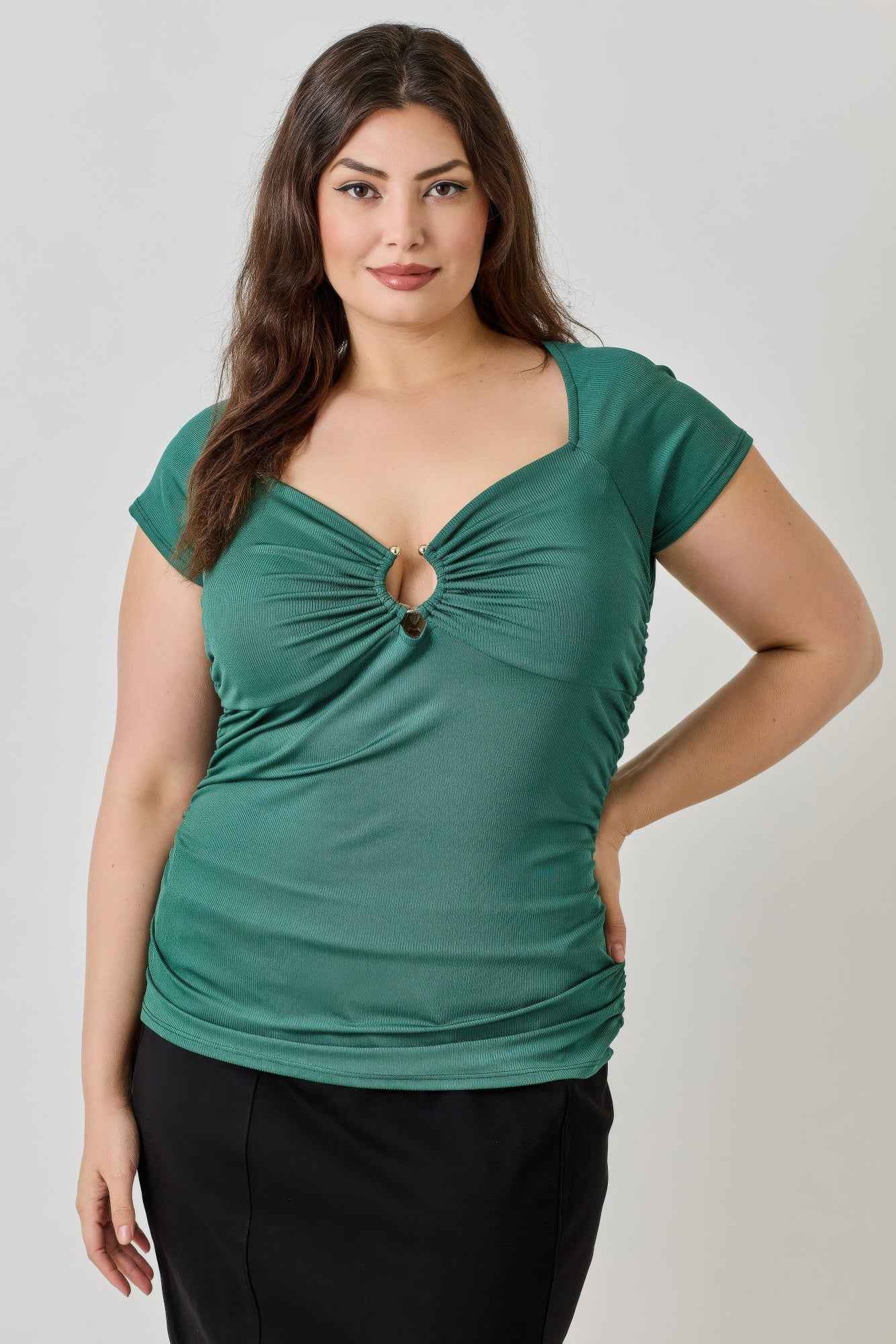 Plus Size Knit Rib Open Circle Trim Top - Mr Lou’s Place
