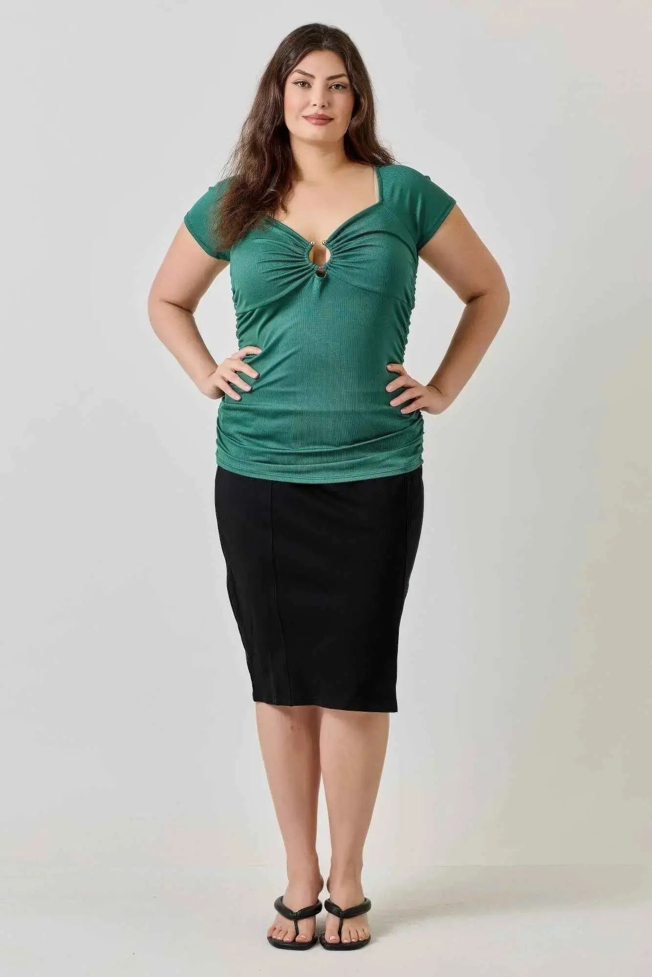 Plus Size Knit Rib Open Circle Trim Top - Mr Lou’s Place