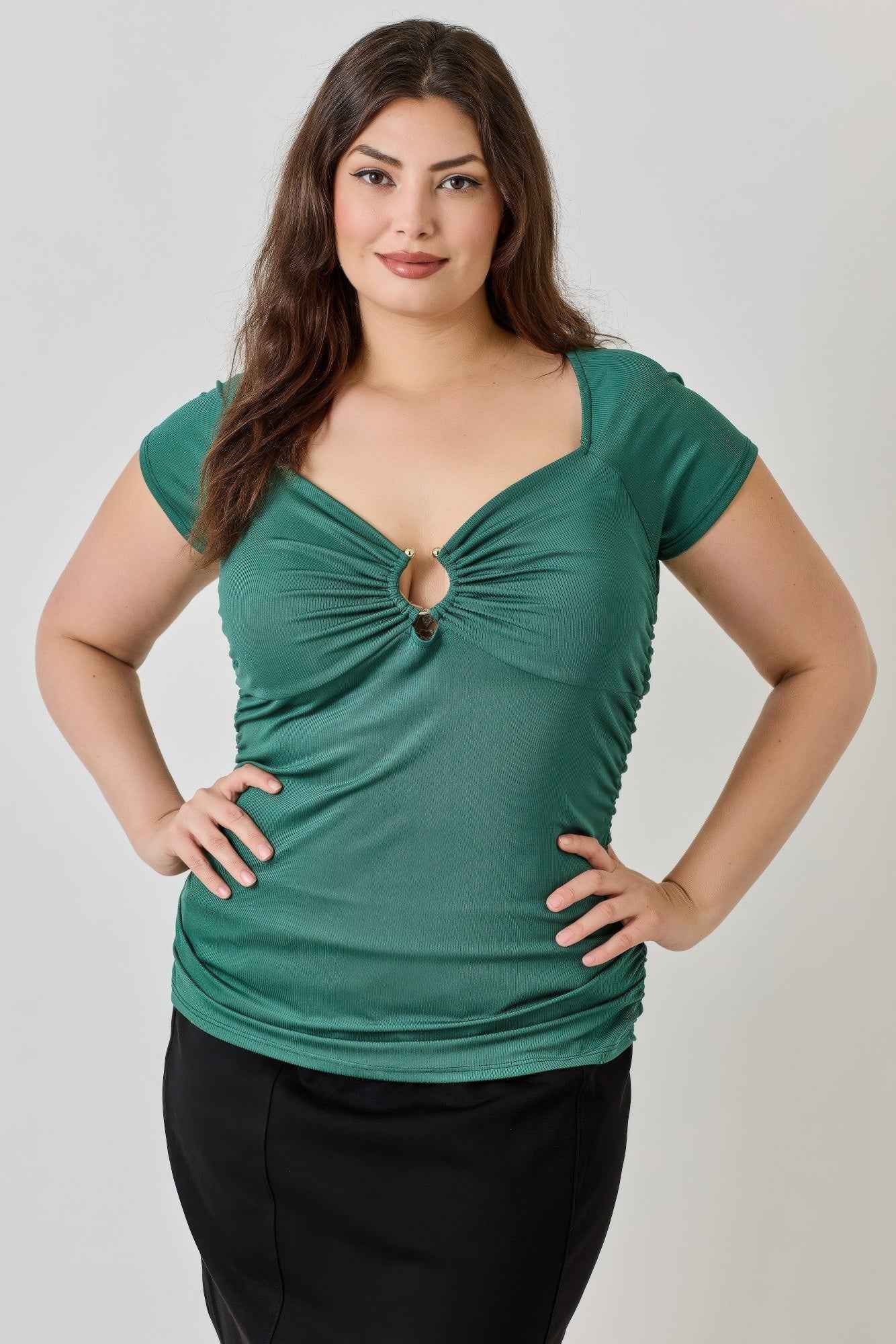 Plus Size Knit Rib Open Circle Trim Top - Mr Lou’s Place