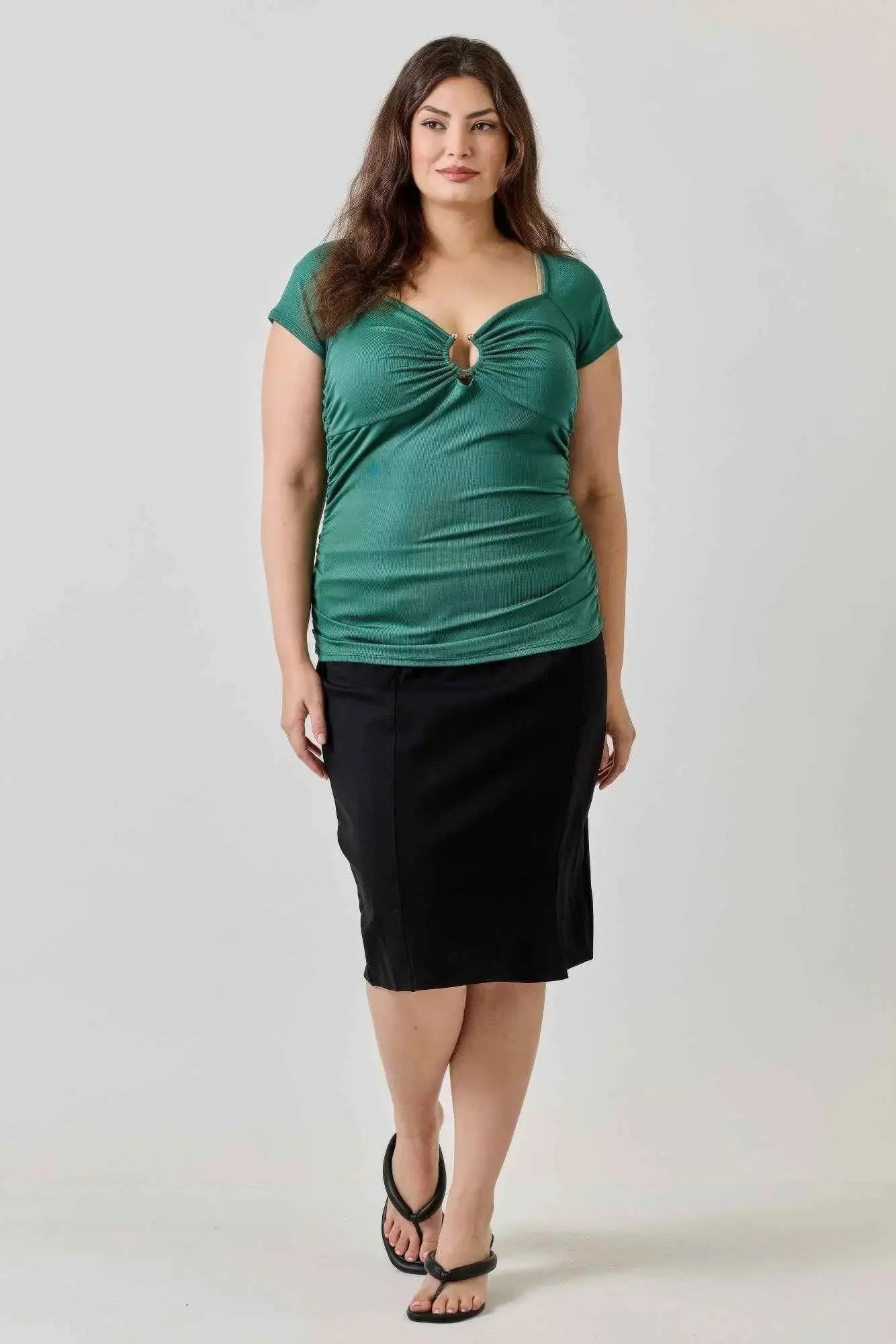 Plus Size Knit Rib Open Circle Trim Top - Mr Lou’s Place