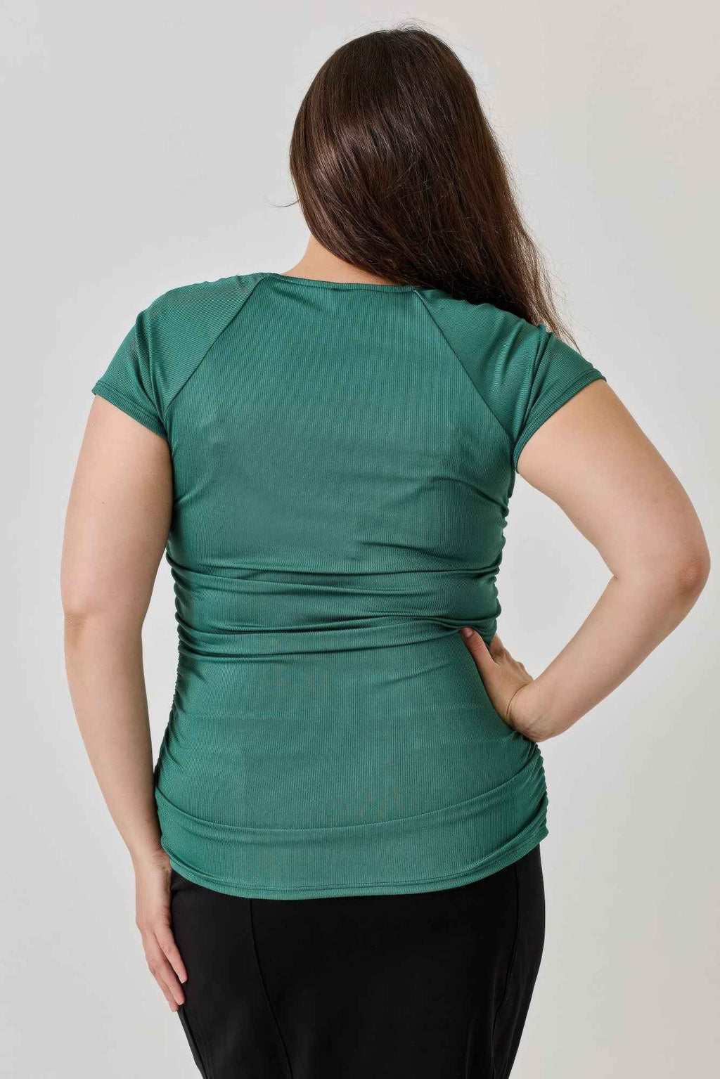 Plus Size Knit Rib Open Circle Trim Top - Mr Lou’s Place