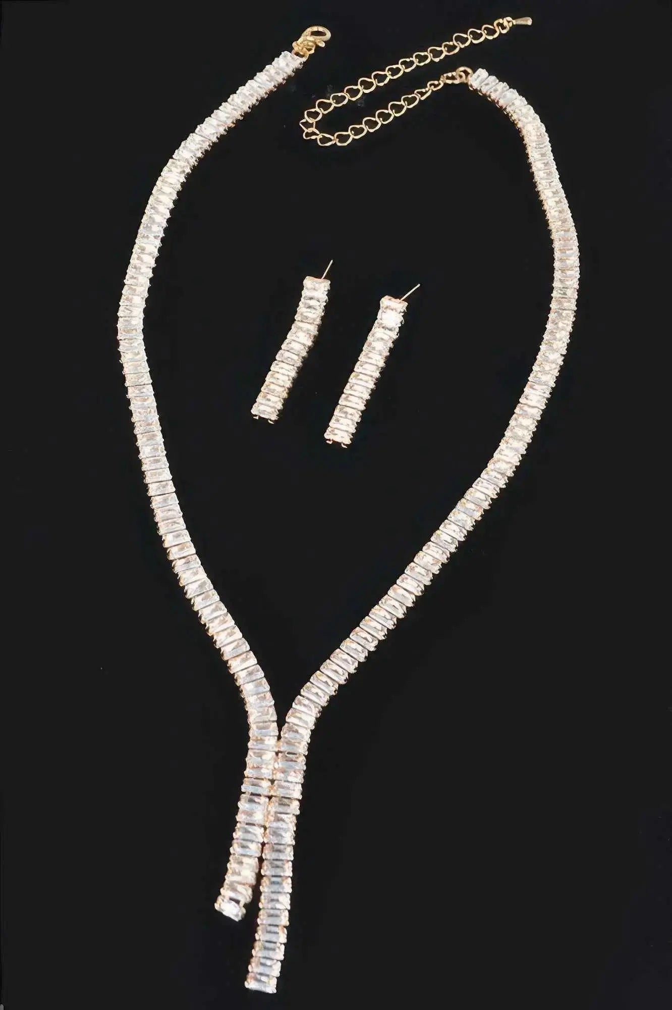 Rhinestone Earring And Necklace Set - Mr Lou’s Place