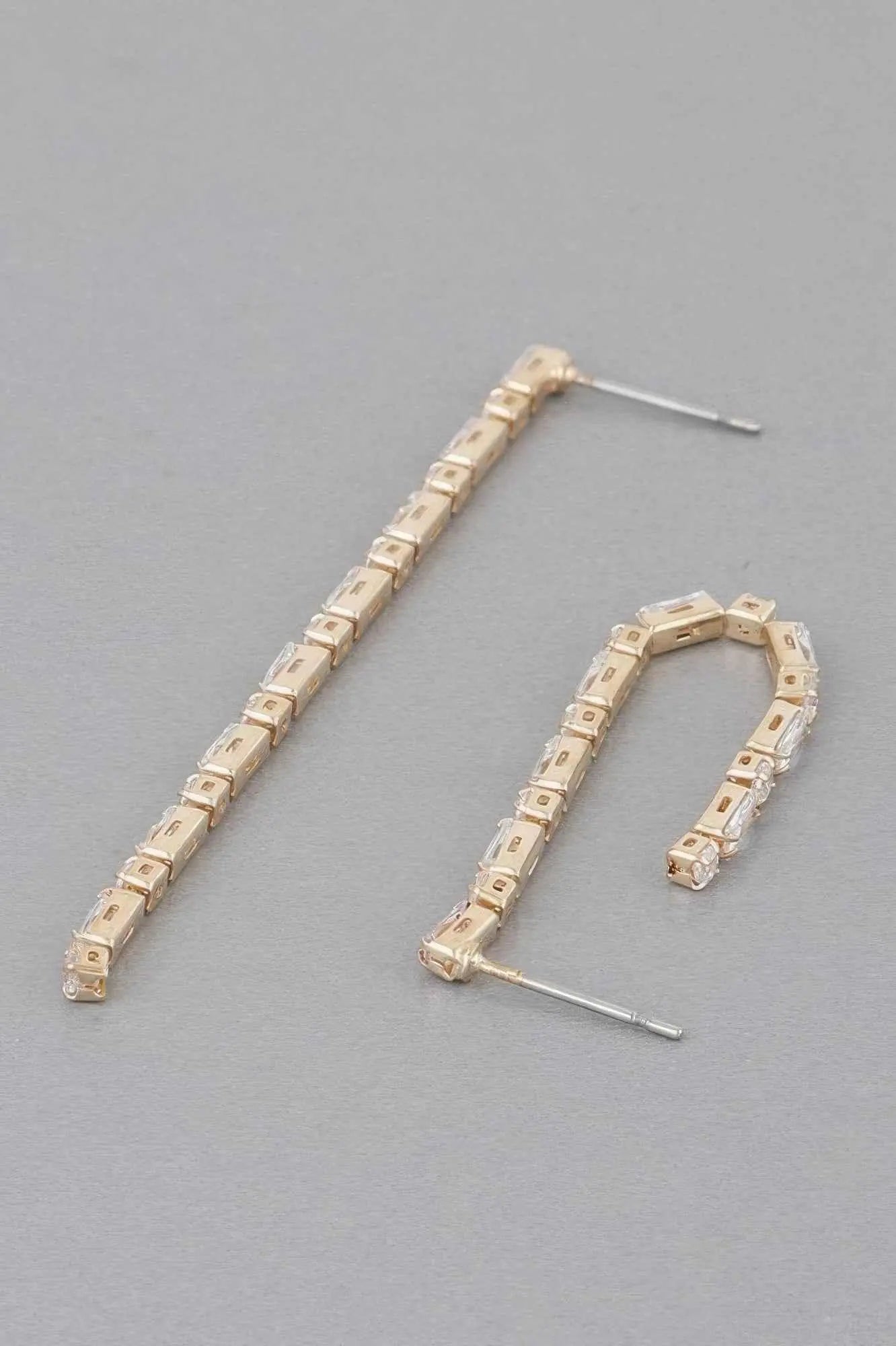 Rhinestone Pearl Drop Earrings - Mr Lou’s Place