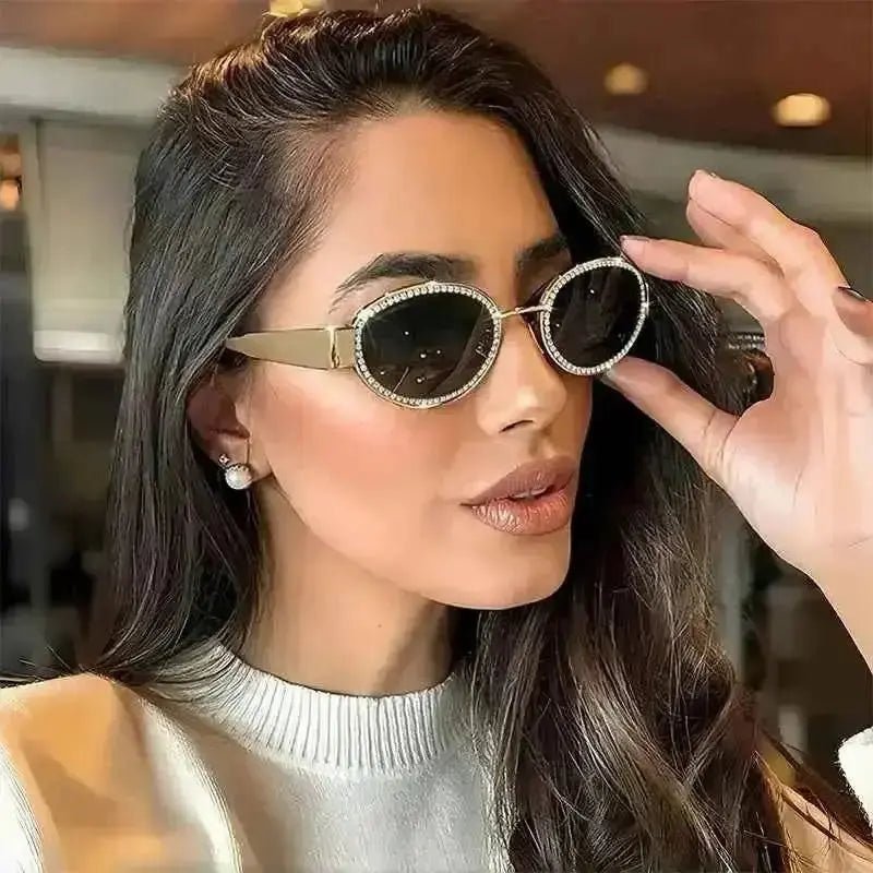 Rhinestones Decor Oval Sunglasses - Mr Lou’s Place