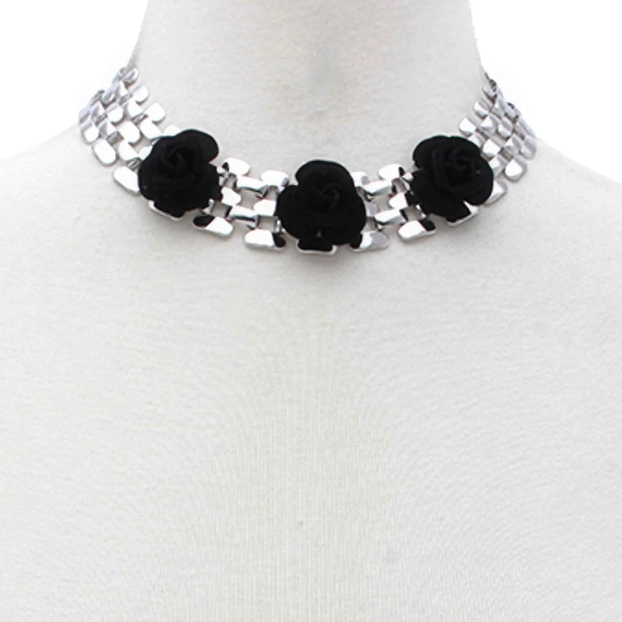 Sodajo Flower Metal Necklace - Mr Lou’s Place