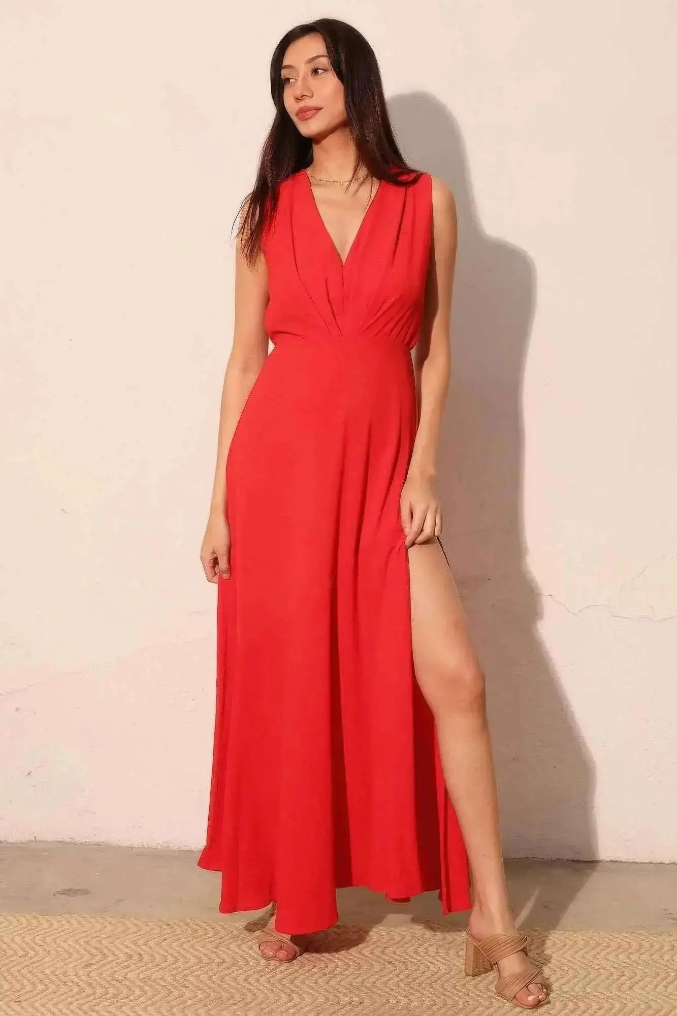 Textured Solid V - neck Maxi Dress - Mr Lou’s Place