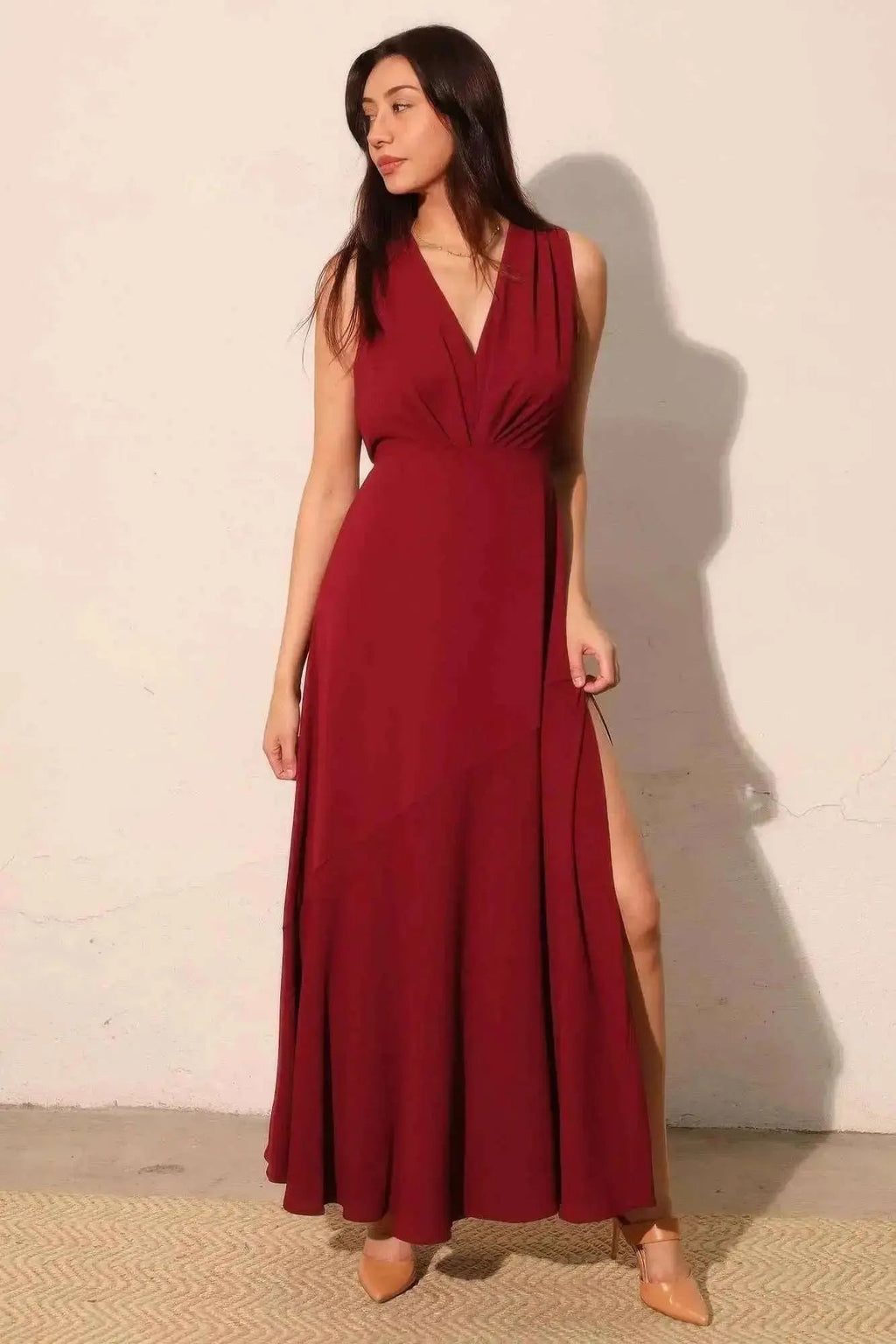 Textured Solid V-neck Maxi Dress - Mr Lou’s Place