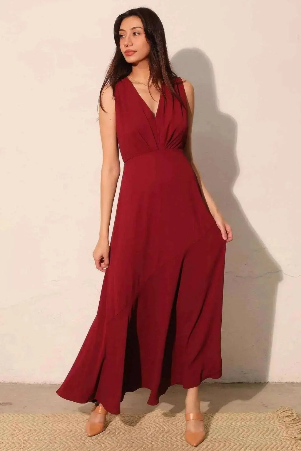 Textured Solid V-neck Maxi Dress - Mr Lou’s Place