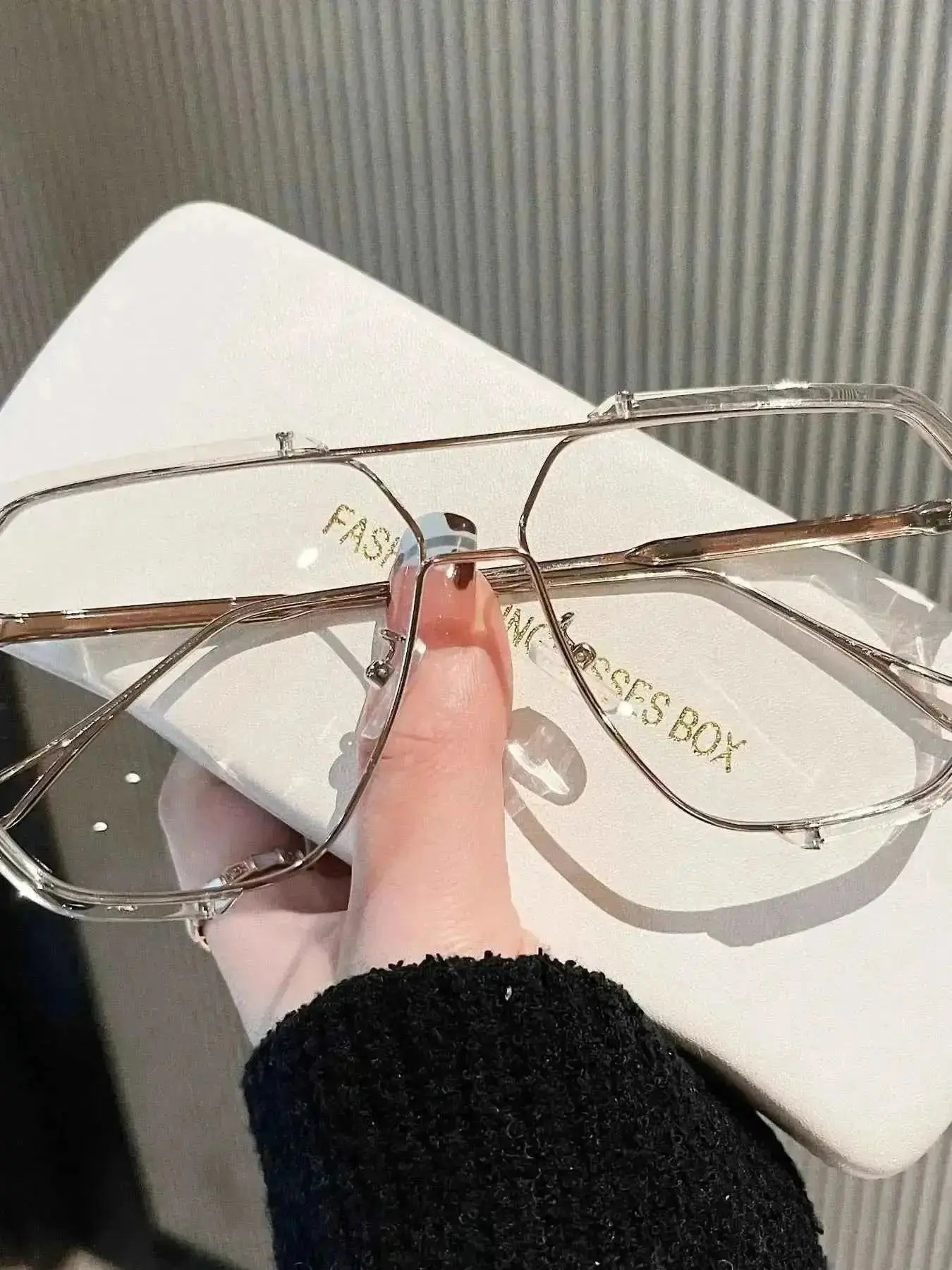 UV Protection Oversized Sunglasses - Mr Lou’s Place