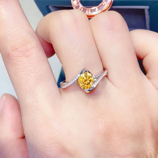 1 Carat Moissanite 925 Sterling Silver Ring - Mr Lou’s Place